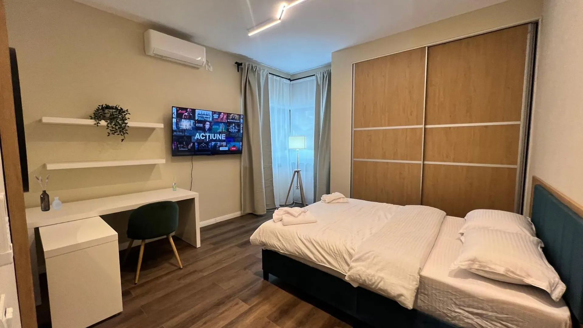 Modern Oasis In Bucharest'S Core Bucharest