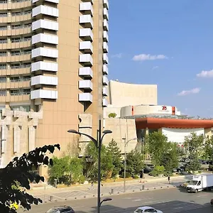 Apartment Ultra-central Square